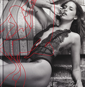 Erotic photo shoot