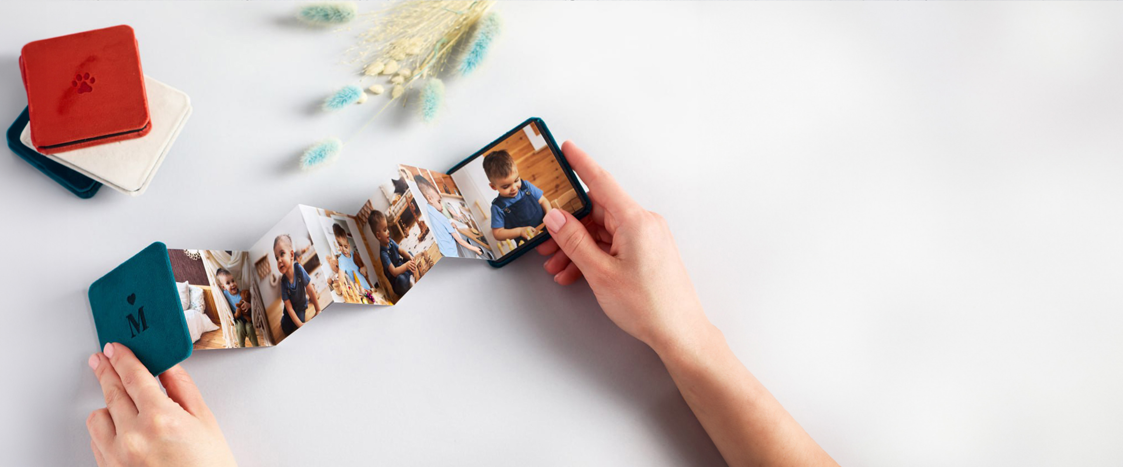 фліпер - міні фотоальбом на 8 фото